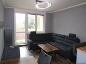 Podnájem kompletně rekonstruovaného DV 2+kk bytu s lodžií, obytná plocha 45 m2, Třeboňská 528, Borov, cena 12000 CZK / objekt / měsíc, nabízí 