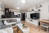 Prodej moderního bytu 3+kk, 72 m2 s terasou 56 m2 a 2x parkovací stání, Včelná u Českých Budějovic, cena 8750000 CZK / objekt, nabízí 