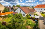 Prodej prostorného rodinného romu (142m2) se zahradou (277m2) v obci Neznašov, Týn nad Vltavou, cena 4800000 CZK / objekt, nabízí RK Stejskal & Šandera