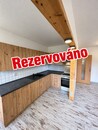 Prodej prostorného, rekonstruovaného a modernizovaného OV bytu 3+1, 72 m2, s lodžií, Horní Planá, okr. Č. Krumlov, vodní nádrž Lipno., cena 3500000 CZK / objekt, nabízí 
