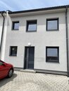 Pronájem byt 2+kk, 65 m2 - parkování, Včelná u ČB