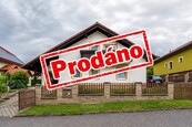 Prodej atraktivního a prostorného RD, s plně upraveným pozemkem a zahradou, lokalita Pražák, Vodňany, cena 6326300 CZK / objekt, nabízí RK Stejskal & Šandera