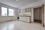 Pronájem, byt 2+kk, 48 m2, Jindřichův Hradec, sídliště Vajgar, cena 16043 CZK / objekt / měsíc, nabízí