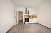 Pronájem, byt 1+kk, 23 m2, Jindřichův Hradec, Nádražní, cena 11937 CZK / objekt / měsíc, nabízí Reality Š&V s.r.o.