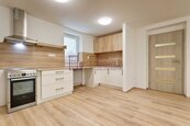 Pronájem, byt 2+kk se zahradou, 128 m2, Jindřichův Hradec, Otín, cena 12340 CZK / objekt / měsíc, nabízí 