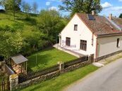 Pronájem, rodinný dům 2+1 se zahradou, 213 m2, Nová Bystřice - Albeř, cena 15000 CZK / objekt / měsíc, nabízí Reality Š&V s.r.o.