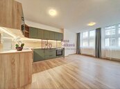 Pronájem, byt 3+kk, 64 m2, Jindřichův Hradec, ul. Panská, cena 14000 CZK / objekt / měsíc, nabízí 