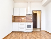 Pronájem, byt 1+kk, 16 m2, Jindřichův Hradec, náměstí Míru, cena 7809 CZK / objekt / měsíc, nabízí Reality Š&V s.r.o.