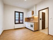 Pronájem, byt 1+kk, 20 m2, Jindřichův Hradec, náměstí Míru, cena 8648 CZK / objekt / měsíc, nabízí Reality Š&V s.r.o.
