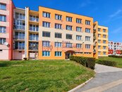 Pronájem, byt 1+1, 44 m2, Jindřichův Hradec, sídliště Vajgar, cena 9900 CZK / objekt / měsíc, nabízí 