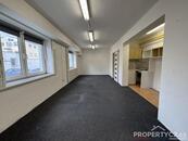 K Žižkovu 7 - obchodní prostory, kancelář, provozovna č.1, cena 20000 CZK / objekt / měsíc, nabízí Ing. Alena Beňáková