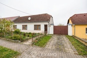 Prodej rodinného domu 2059 m2, Morašice, cena 2990000 CZK / objekt, nabízí LEXAMO