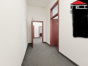 Pronájem kancelářských prostor Brno Bašty (69 m2), cena 13321 CZK / objekt / měsíc, nabízí 