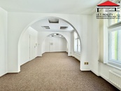 Pronájem prosvětlené kanceláře v centu Brna (33 m2)