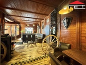 Pronájem zařízené restaurace na ul. Kounicova (329,87 m2), cena 65000 CZK / objekt / měsíc, nabízí 