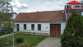 Prodej rodinného domu, pozemek (705 m2) s projektem a platným stav. povolením na novostavbu- Újezd u Brna, cena 6490000 CZK / objekt, nabízí I.E.T. REALITY, s.r.o. Brno
