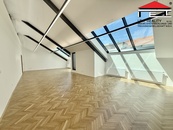 Pronájem kanceláře 196 m2, Brno-město