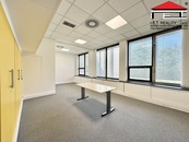 Pronájem světlé kanceláře 35,33 m2, Brno - Štýřice, cena 9980 CZK / objekt / měsíc, nabízí I.E.T. REALITY, s.r.o. Brno