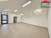 Pronájem obchodního prostoru 30 m2, Brno-město, cena 7500 CZK / objekt / měsíc, nabízí 