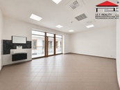 Pronájem obchodního prostoru 33 m2, Brno-město, cena 9500 CZK / objekt / měsíc, nabízí 