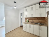 Pronájem podkrovního bytu 1+1, cca 39,4 m2 - Brno-Žabovřesky, ul. Minská, cena 16000 CZK / objekt / měsíc, nabízí 