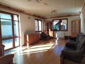 Pronájem vily 9+1, Brno, Dolní Heršpice, CP 230m2, pozemek 370m2 , cena cena v RK, nabízí 