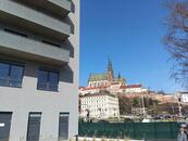 Pronájem bytu 2+kk, Brno-střed, ul. Nové sady, 81m2, výtah, balkón, gar. stání, park., cena 25000 CZK / objekt / měsíc, nabízí 