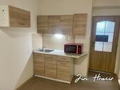 Pronájem bytu 1+kk, 23,5 m2, Palackého náměstí, Plzeň - město, cena 6900 CZK / objekt / měsíc, nabízí Realitní makléř Jiří Hrnčíř