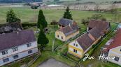 Rodinný dům 3+kk s podkrovím a stodolou na pozemku 677 m2, Březí u Žinkov, cena 3492000 CZK / objekt, nabízí Realitní makléř Jiří Hrnčíř