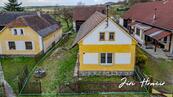 Rodinný dům 3+kk s podkrovím a stodolou na pozemku 677 m2, Březí u Žinkov, cena 3492000 CZK / objekt, nabízí 