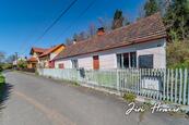 Rodinný dům 2+1 s garáží na pozemku 1285 m2, Nahošice u Domažlic, cena 1690000 CZK / objekt, nabízí 