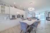 Prodej rodinného domu 5+kk, 116 m2, pozemek 767 m2, Topolová, Cheb, cena 12990000 CZK / objekt, nabízí 