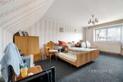 Nabízíme k prodeji velkostatek v žádané lokalitě Ondřejov u Prahy, cena 12000000 CZK / objekt, nabízí 