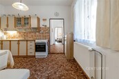 Prodej pěkného domu v samém centru historického města - Příční 227, Kostelec nad Černými lesy, 107 m2 obytné plochy se zahradou 164 m2, cena 5490000 CZK / objekt, nabízí 