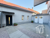 K prodeji velmi prostorný dům, 4+KK, dvorek, sklep, cena 7750000 CZK / objekt, nabízí Václav Duha