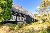Prodej rodinné rekreační chalupy s rozlehlou zahradou, Nový Oldřichov, č. ev. 51, oblast Česká Lípa, pozemek 3156 m2, obytná plocha 130 m2, cena 5500000 CZK / objekt, nabízí Century 21 Synergy
