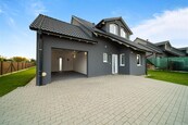Prodej rodinného domu 5+kk s garáží 147 m2, zahrada 846 m2, Vysoký Újezd, cena 15490000 CZK / objekt, nabízí 