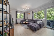 Prodej krásného bytu 3kk, s balkonem, sklepem a parkovacím stáním 73 m2, Praha Kbely, cena 10890000 CZK / objekt, nabízí 