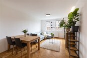 Prodej bytu 2+kk se sklepem, 60 m2, Hostivař Praha, cena 7690000 CZK / objekt, nabízí Century 21 Synergy
