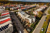Prodej prostorné řadovky s garáží a zahradou - Soběslav III, cena 5740000 CZK / objekt, nabízí 