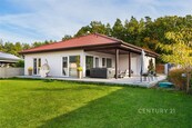 Stylový dům s atmosférou, 30 min. od Prahy, cena 13990000 CZK / objekt, nabízí Century 21 Synergy