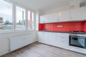 Pronajem zrekonstruovaného bytu 2+1, 62 m2, Praha Vršovice, cena 21000 CZK / objekt / měsíc, nabízí 