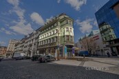 Pronájem kancelářských prostor v centru Liberce - celé patro nebo jednotlivé kanceláře, cena 250 CZK / m2 / měsíc, nabízí 