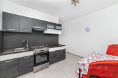 Prodej zrekonstruovaného bytu 1+1 s panoramatickým výhledem, ul. Hrabinská, Český Těšín, cena 2000000 CZK / objekt, nabízí Century 21 Synergy