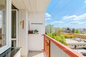 Praktický byt 2+1 s balkonem v ul. Kpt. Jaroše, Olomouc, cena 4499900 CZK / objekt, nabízí 