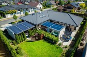 Prostorný bungalov v Lánech - výjimečné bydlení v srdci přírody, jen 15 minut od Prahy, cena 24900000 CZK / objekt, nabízí Century 21 Synergy