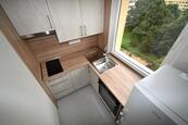 Pronájem krásného bytu 1+kk, 30m2, Praha 4 - Háje, ul. Schulhoffova, cena 16500 CZK / objekt / měsíc, nabízí Tomáš Křemen