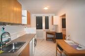 Pronájem pěkného bytu 1+,1 s lodžií, 44 m2, Praha 4 - Chodov, Zdiměřická, cena 15000 CZK / objekt / měsíc, nabízí Tomáš Křemen