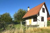 Zděná chata 19m2 na vlastním pozemku 213m2, Praha - Benice , cena 2200000 CZK / objekt, nabízí 