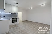 Pronájem bytu 1+kk, 31 m2, cena 12000 CZK / objekt / měsíc, nabízí TOP MAKLÉŘKY